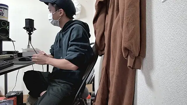 RYUTA 9911 online show from 11-05-25, 03:28