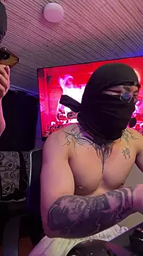 Snapshot of kenshintr chatting on 12-18-25, 08:20 kenshintr online show from 12-18-25, 08:20