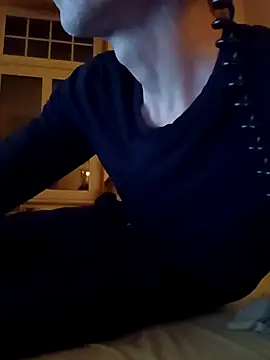 bassxxxxwave online show from 11-16-25, 06:57