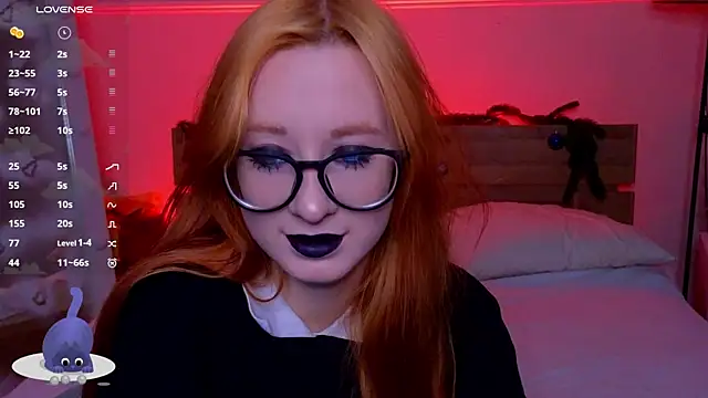 WICKEDEMBER online show from 12-19-25, 01:34