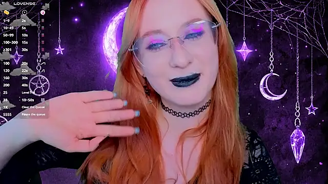 WICKEDEMBER online show from 04-11-26, 07:45