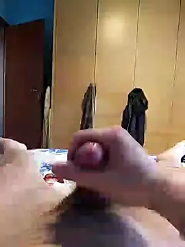 Snapshot of Cini75 chatting on 03-11-26, 10:10 Cini75 online show from 03-11-26, 10:10