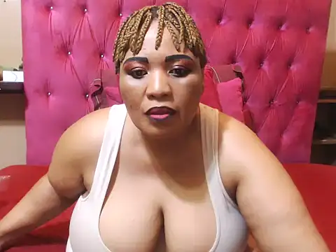 HUGE BUSTY EBONY online show from 04-21-26, 06:01