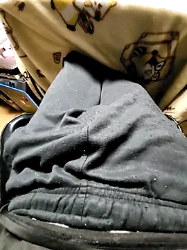 yuyuyu23565 online show from 11-10-25, 12:26