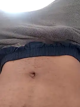 UNCLEZESTYY online show from 11-20-25, 05:18