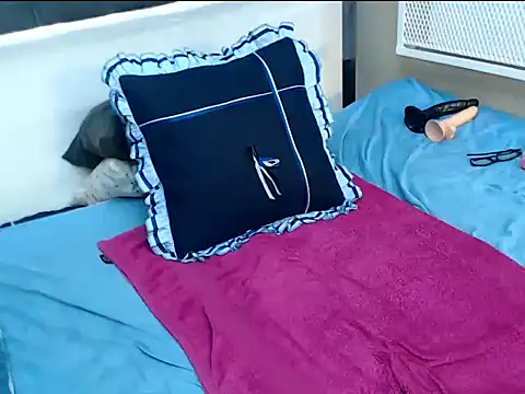 Snapshot of BigAssBBW24 chatting on 11-12-25, 06:47 BigAssBBW24 online show from 11-12-25, 06:47