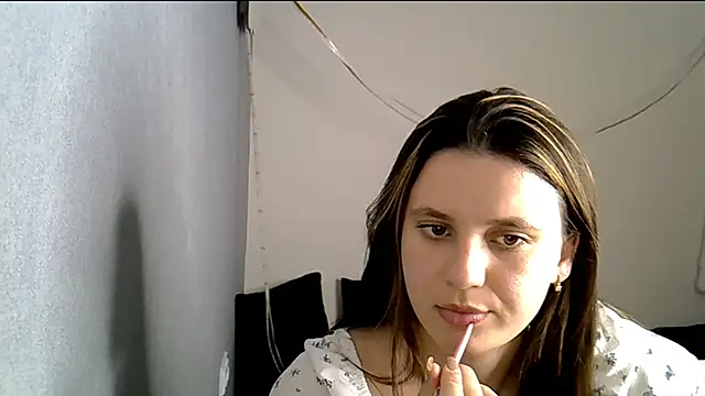 KiraHoney online show from 03-24-26, 08:47