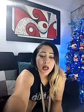 Snapshot of wandalive chatting on 11-30-25, 11:42 wandalive online show from 11-30-25, 11:42