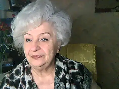 Snapshot of ValeriaKroww chatting on 04-25-26, 05:10 ValeriaKroww online show from 04-25-26, 05:10