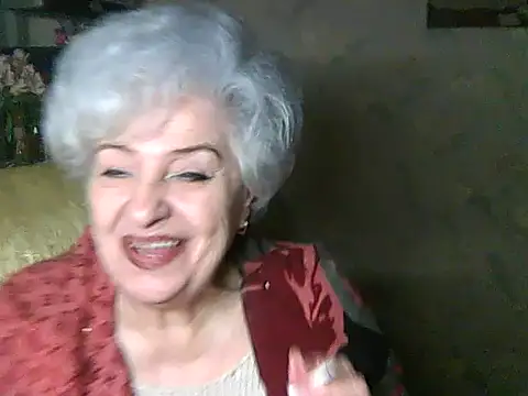 Snapshot of ValeriaKroww chatting on 04-29-26, 04:44 ValeriaKroww online show from 04-29-26, 04:44