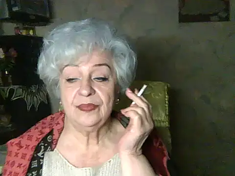 Snapshot of ValeriaKroww chatting on 04-29-26, 05:30 ValeriaKroww online show from 04-29-26, 05:30