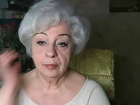 Snapshot of ValeriaKroww chatting on 05-04-26, 05:36 ValeriaKroww online show from 05-04-26, 05:36