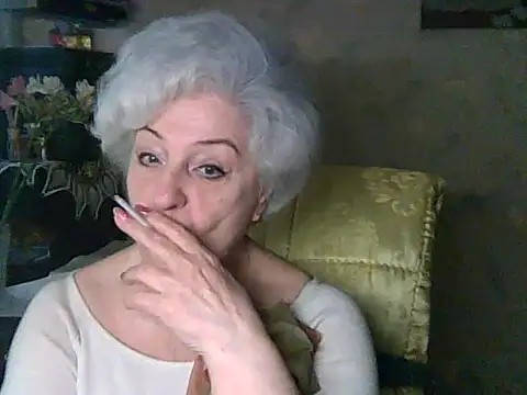Snapshot of ValeriaKroww chatting on 05-06-26, 05:57 ValeriaKroww online show from 05-06-26, 05:57
