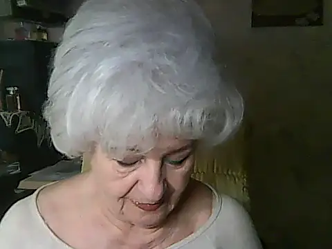 Snapshot of ValeriaKroww chatting on 05-30-26, 05:48 ValeriaKroww online show from 05-30-26, 05:48