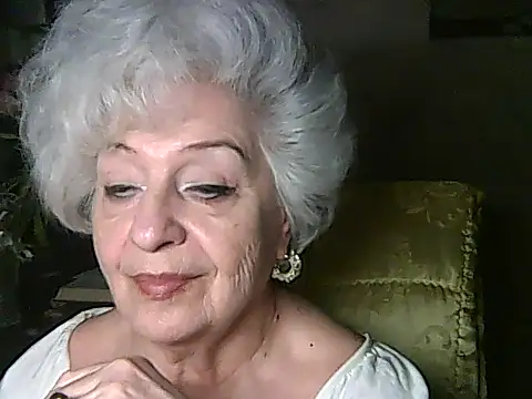 Snapshot of ValeriaKroww chatting on 06-05-26, 06:57 ValeriaKroww online show from 06-05-26, 06:57