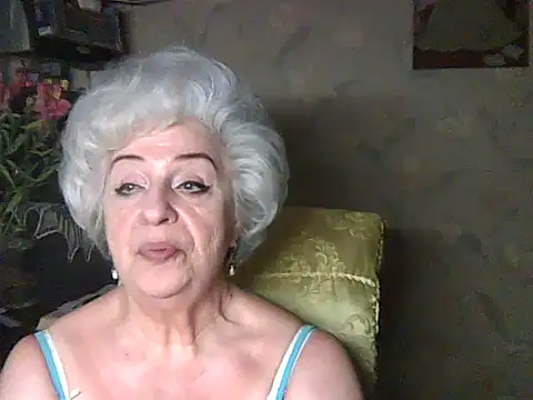 Snapshot of ValeriaKroww chatting on 06-23-26, 07:56 ValeriaKroww online show from 06-23-26, 07:56