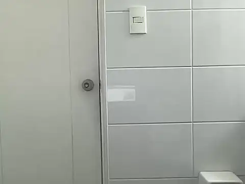 Snapshot of maxdonn29 chatting on 04-07-26, 02:28 maxdonn29 online show from 04-07-26, 02:28