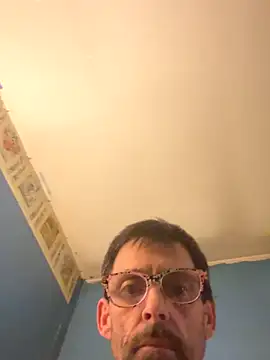 biggdaddyandqueenn online show from 12-14-25, 07:58