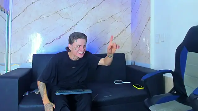 Kevinperlas online show from 11-16-25, 08:25