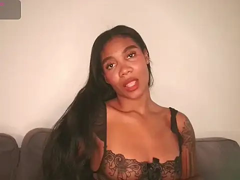 Snapshot of Miss_Benz chatting on 05-22-26, 06:20 Miss Benz online show from 05-22-26, 06:20