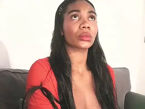 Snapshot of Miss_Benz chatting on 06-12-26, 06:45 Miss Benz online show from 06-12-26, 06:45