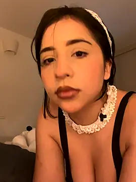 Snapshot of lulu200597 chatting on 11-14-25, 02:32 lulu200597 online show from 11-14-25, 02:32