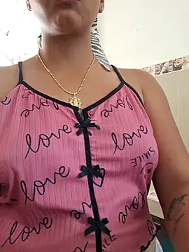 lapicarona18 online show from 11-30-25, 02:43