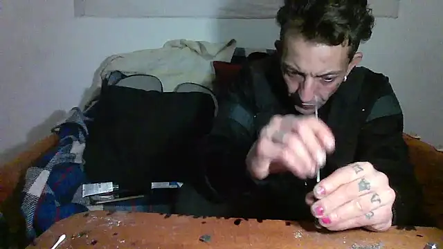 00Travsharongomez online show from 11-29-25, 04:04