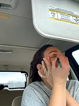 Snapshot of thickfarmtwat chatting on 12-01-25, 04:01 thickfarmtwat online show from 12-01-25, 04:01