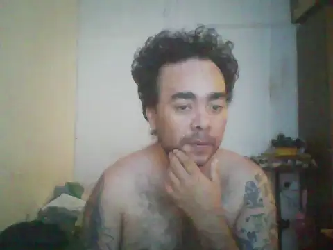 Snapshot of GuilleHotsexy chatting on 11-04-25, 01:59 GuilleHotsexy online show from 11-04-25, 01:59