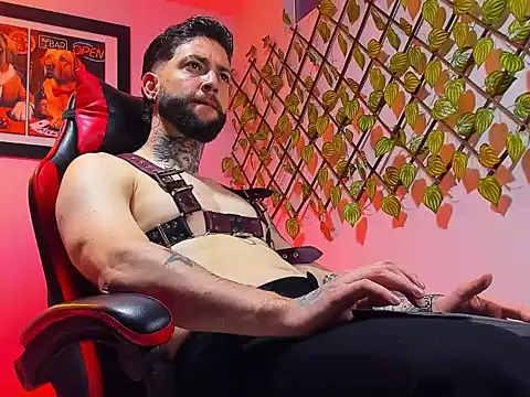 Snapshot of Supreme_Alpha chatting on 12-02-25, 08:15 Supreme Alpha online show from 12-02-25, 08:15