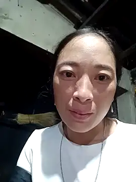 oanh-oanhbay online show from 11-05-25, 11:10