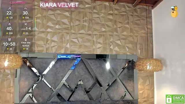 Kiara velvet   online show from 04-05-26, 04:53