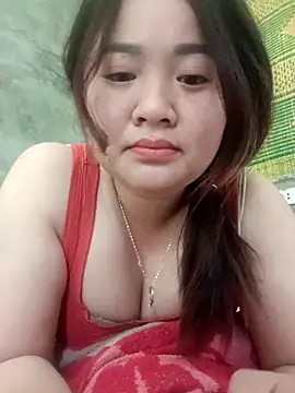 Snapshot of Bee-bgolden chatting on 11-20-25, 07:19 Bee-bgolden online show from 11-20-25, 07:19