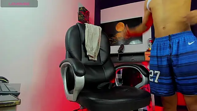 Alex king27 online show from 04-23-26, 10:01