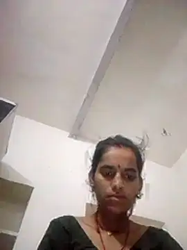 Asha hot2 online show from 05-26-26, 10:39