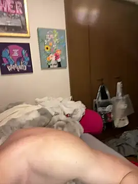 Snapshot of ippei0001 chatting on 03-06-26, 12:56 ippei0001 online show from 03-06-26, 12:56