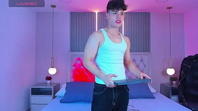 Snapshot of jhoumod_21_ chatting on 11-28-25, 02:58 jhoumod 21 online show from 11-28-25, 02:58