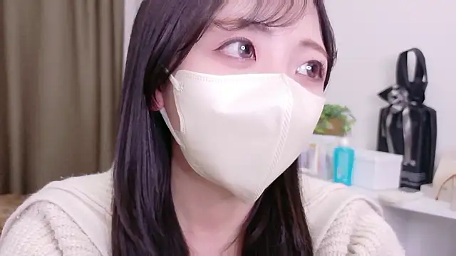 Snapshot of -aotan- chatting on 03-19-26, 12:20 -aotan- online show from 03-19-26, 12:20