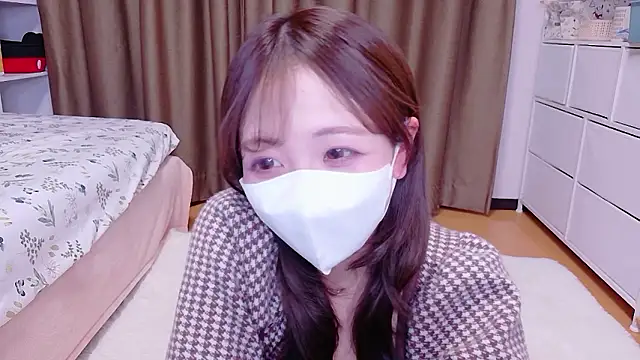 Snapshot of -aotan- chatting on 04-07-26, 11:54 -aotan- online show from 04-07-26, 11:54