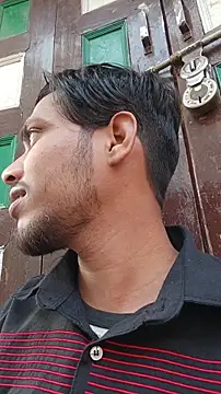 Snapshot of sageer097 chatting on 11-26-25, 09:43 sageer097 online show from 11-26-25, 09:43