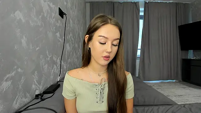 Snapshot of go0d_grl chatting on 01-10-26, 08:38 go0d grl online show from 01-10-26, 08:38