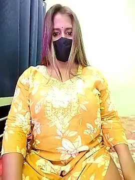 LoveLy-Soneya online show from 03-13-26, 01:07