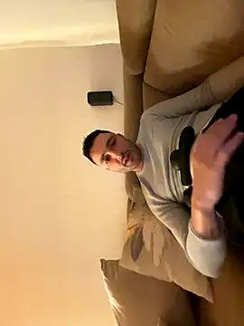 Snapshot of Sempresborroso_89 chatting on 11-07-25, 04:29 Sempresborroso 89 online show from 11-07-25, 04:29