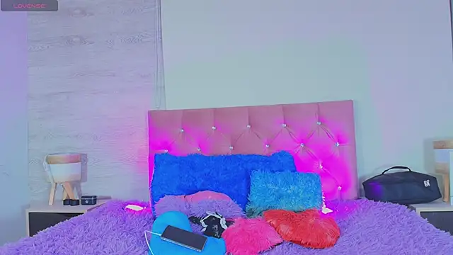 PamelaBoobs online show from 03-02-26, 07:43