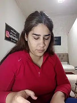 Snapshot of nahiarabiel33 chatting on 06-20-26, 06:44 nahiarabiel33 online show from 06-20-26, 06:44