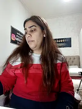 Snapshot of nahiarabiel33 chatting on 06-28-26, 05:41 nahiarabiel33 online show from 06-28-26, 05:41