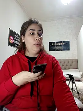 Snapshot of nahiarabiel33 chatting on 07-01-26, 06:18 nahiarabiel33 online show from 07-01-26, 06:18