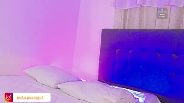 MaddieSteel online show from 07-18-26, 05:39