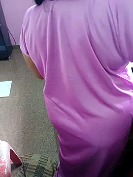 Snapshot of savithasree chatting on 11-14-25, 04:33 savithasree online show from 11-14-25, 04:33